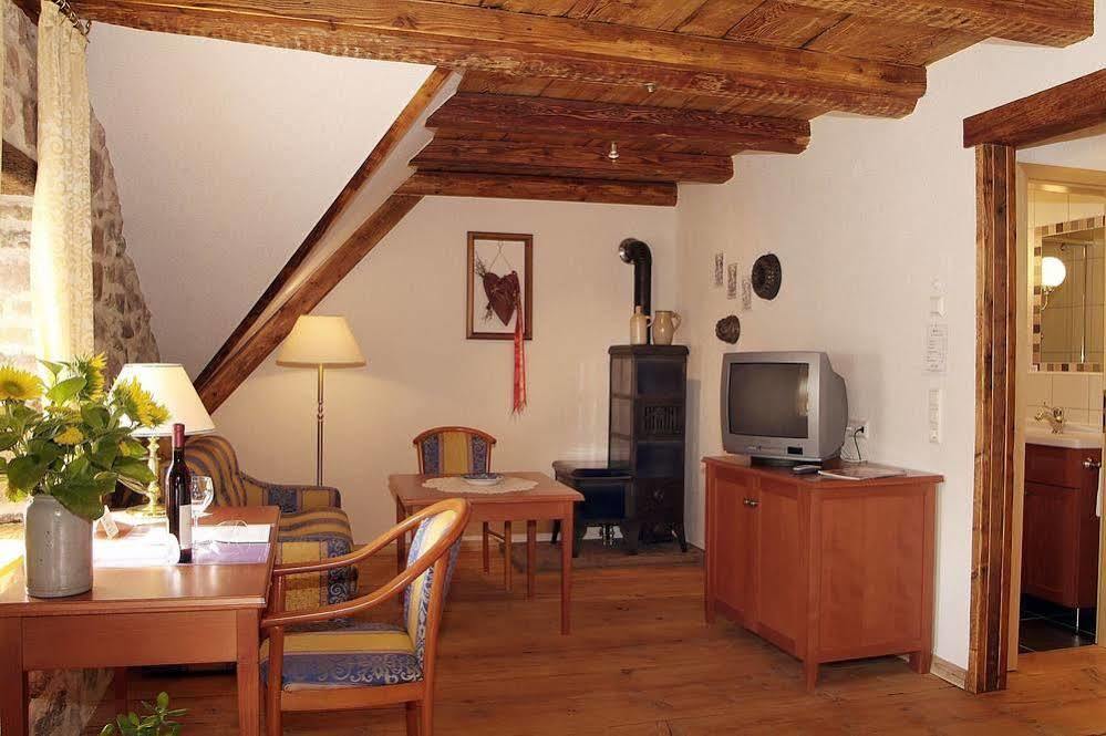 Historisches Genusshotel Loewen Schopfheim Eksteriør bilde