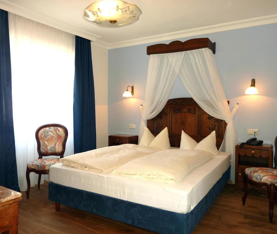 Historisches Genusshotel Loewen Schopfheim Eksteriør bilde